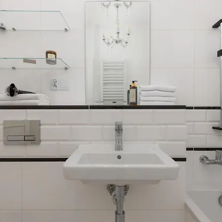 Przestronny Apartament Z Widokiem Na Miasto W Warszawie Varšava Exteriér fotografie